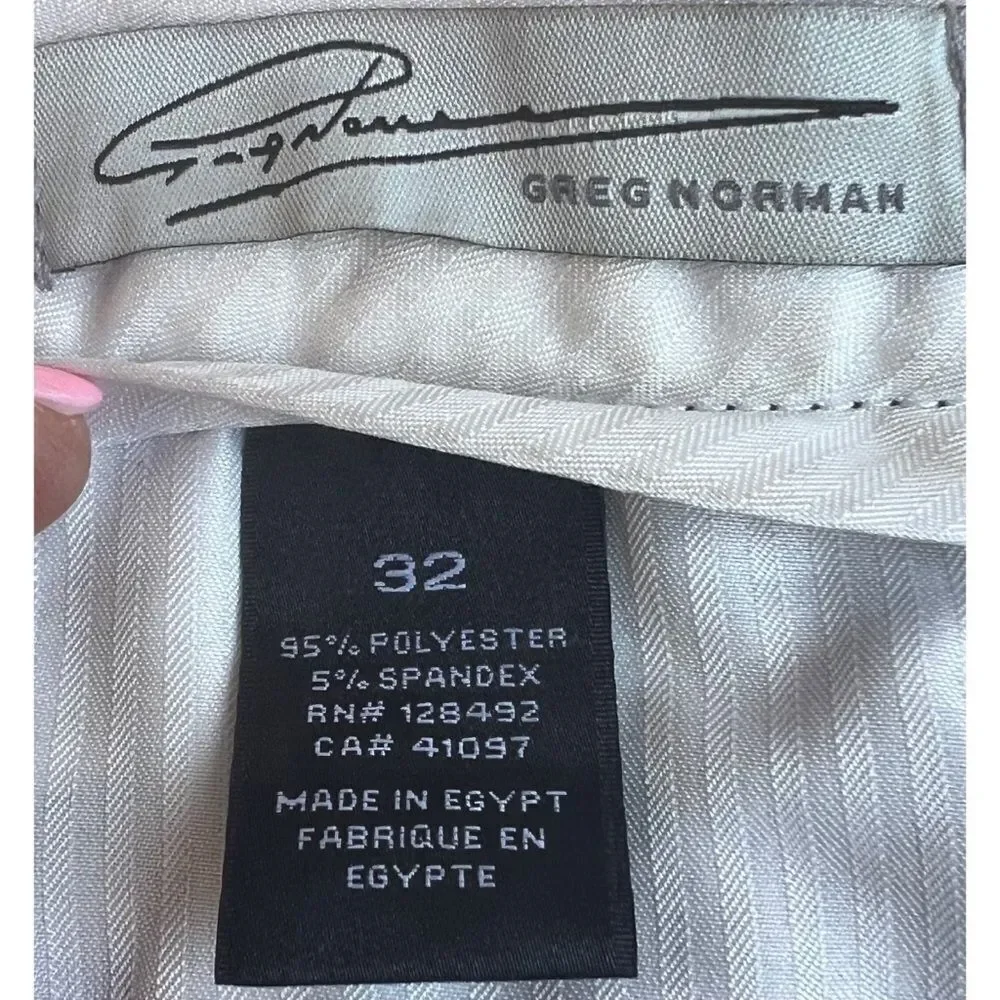 Greg Norman Shark Black White Plaid Golf Flat Front Golf Shorts Size 32